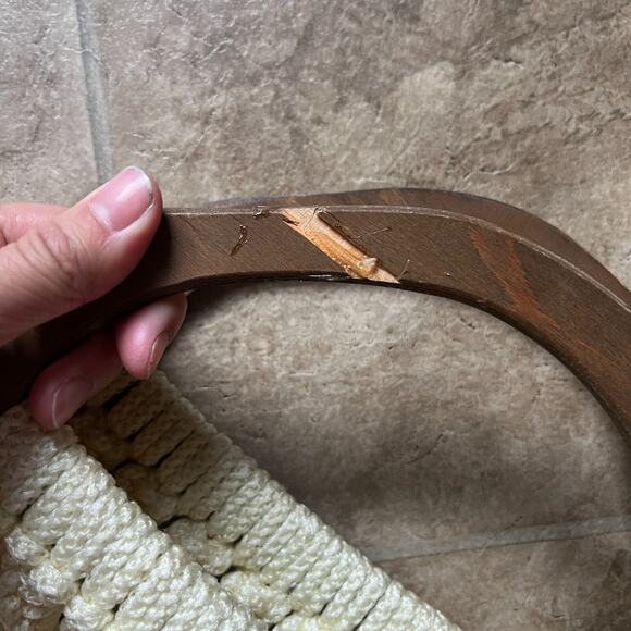 Vtg Macrame Wooden Handle Bag Crochet Cream Cottagecore Boho Grannycore Beachy - Picture 6 of 8